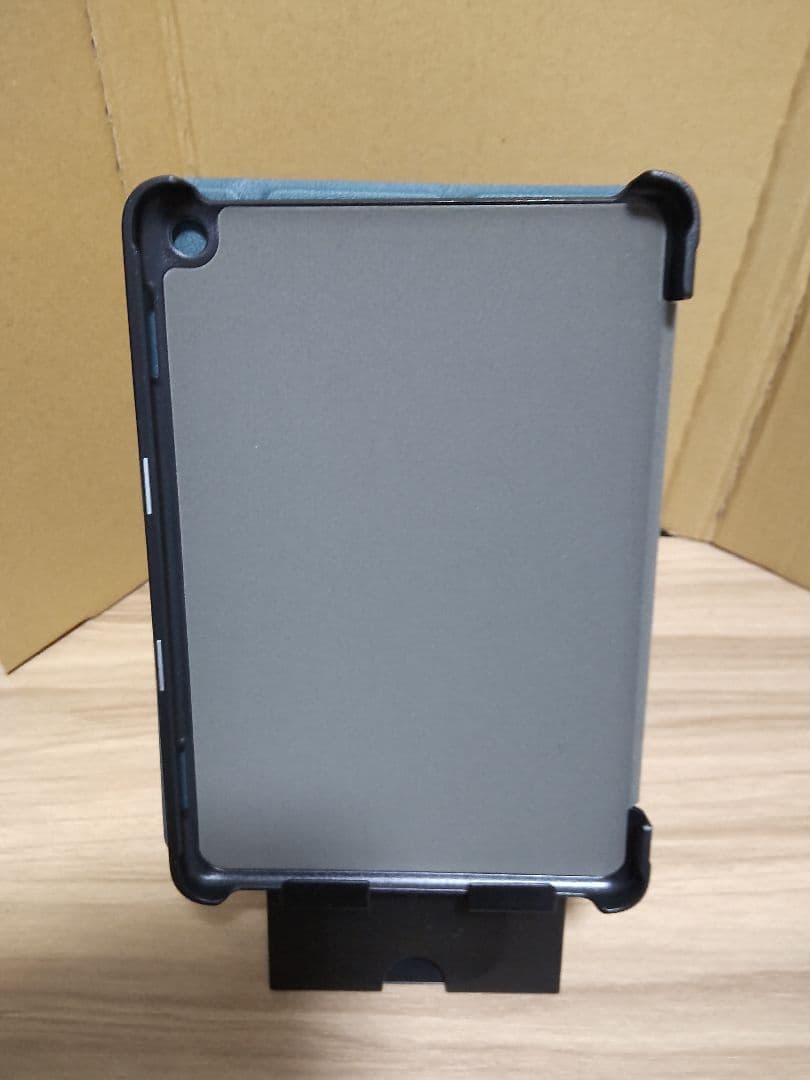 Amazon Fire HD 8　ルー