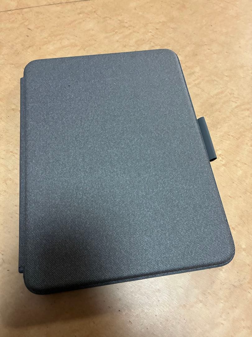 【美品】Logicool Combo Touch（第10世代用iPad用カバー）