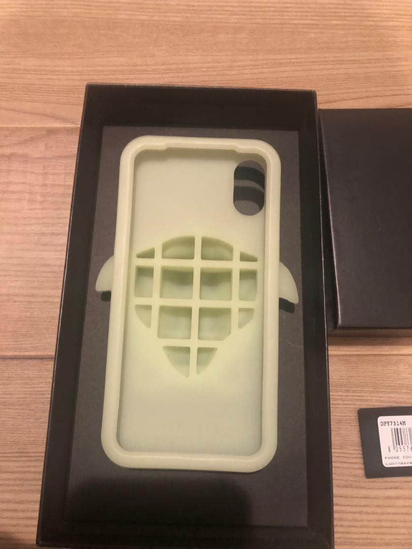 状態良好　VERSACE メデューサ iPhone 用ケース