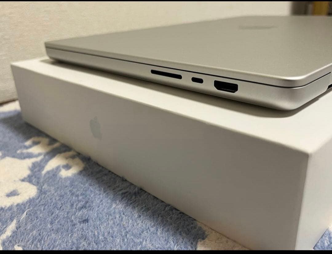 MacBook本体 MacBook Pro 2023 M2 Pro 16.2 16GB/512GB