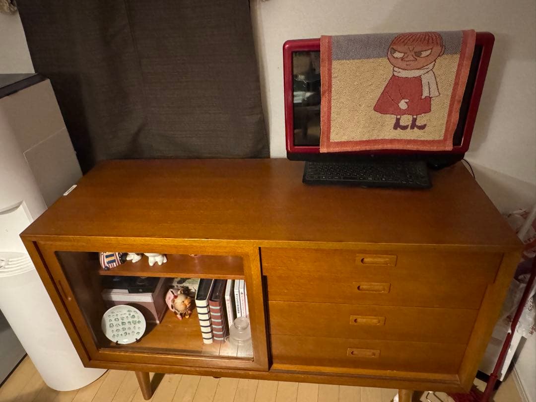 ミッドセンチュリーキャビネット ブラウン