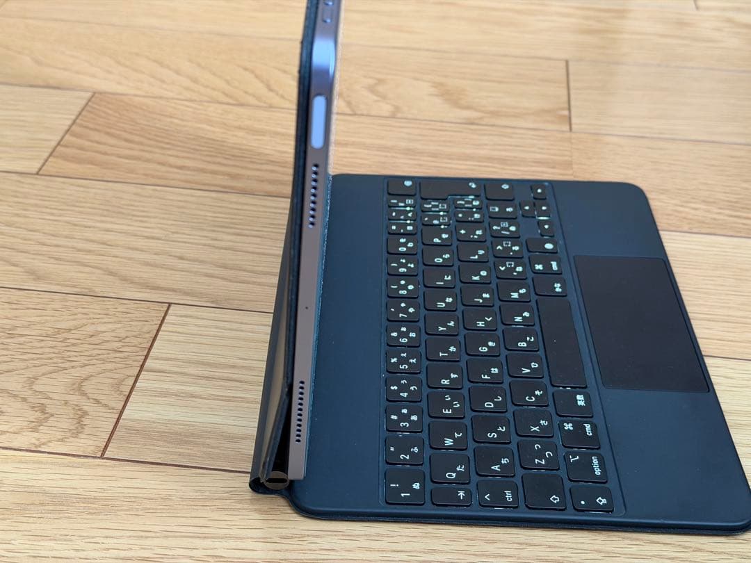 iPad Air （第5世代）本体 + マジックキーボード + アップルペンシル