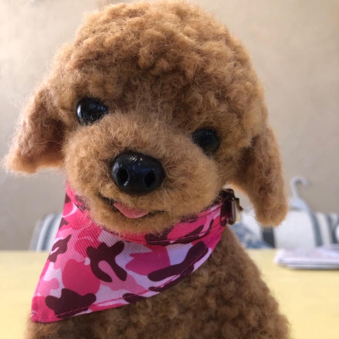 大きなサイズ 羊毛フェルト ハンドメイド 茶色プードル 巻き毛がキュートな子です