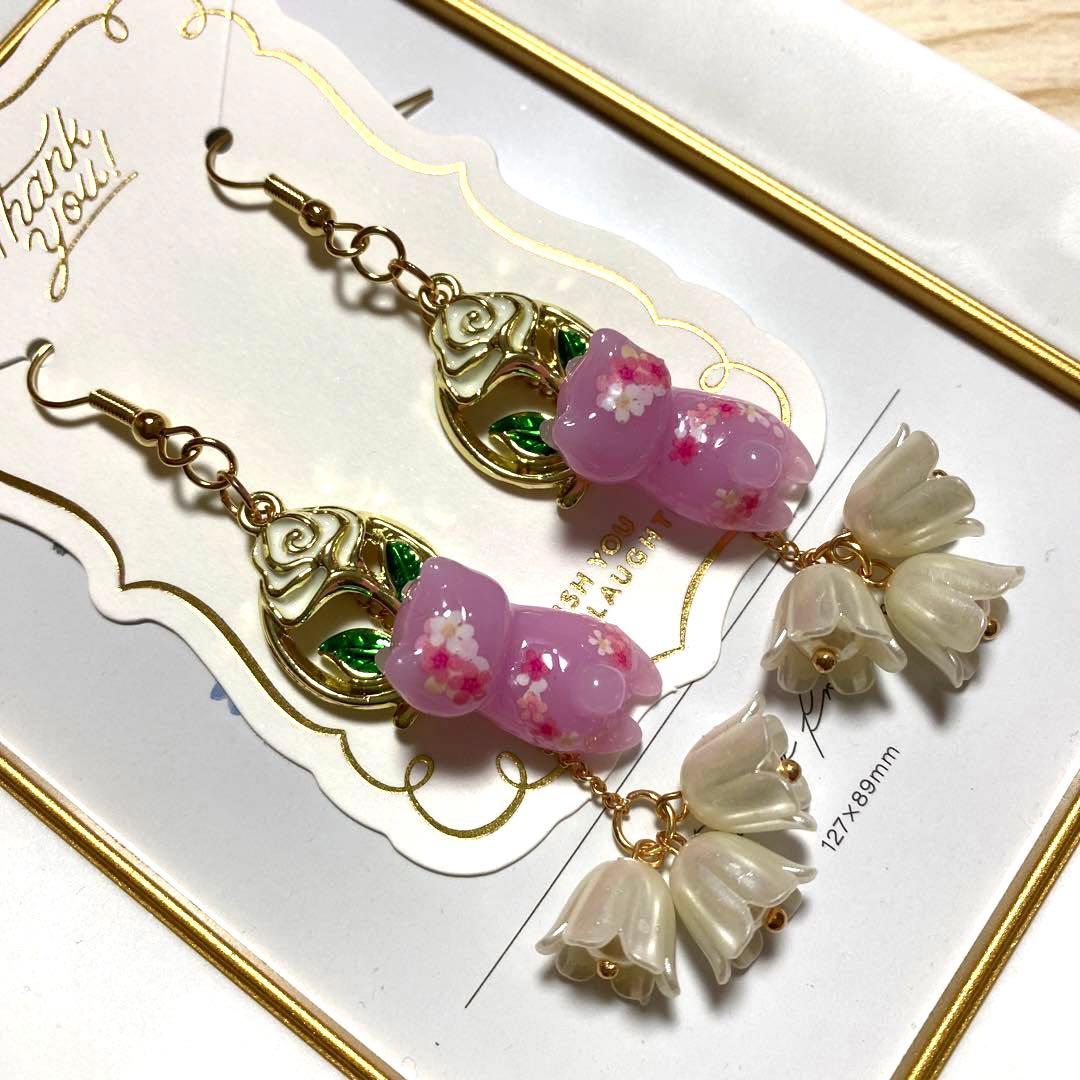 ☆薔薇とお花いっぱい猫ちゃんピアス☆