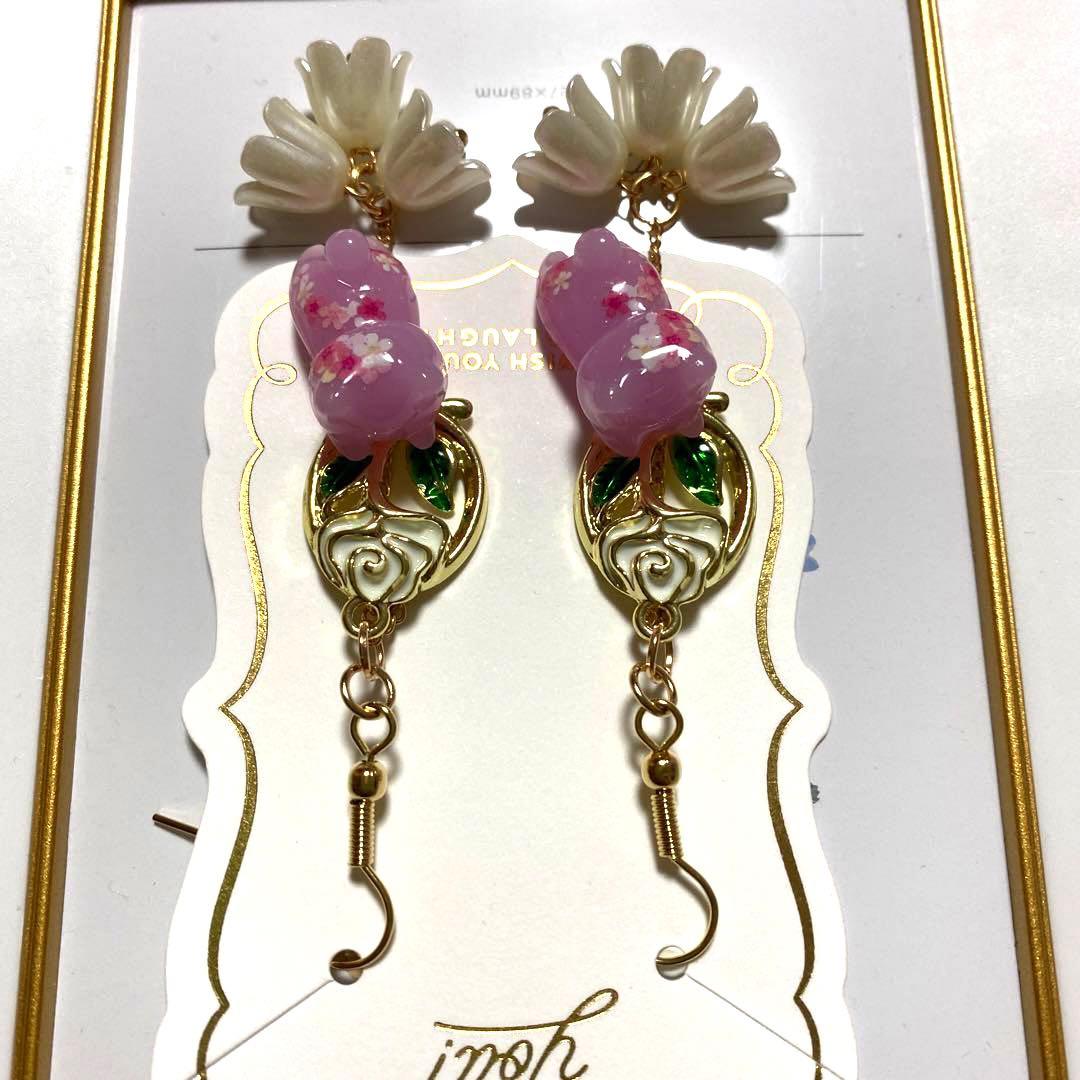 ☆薔薇とお花いっぱい猫ちゃんピアス☆