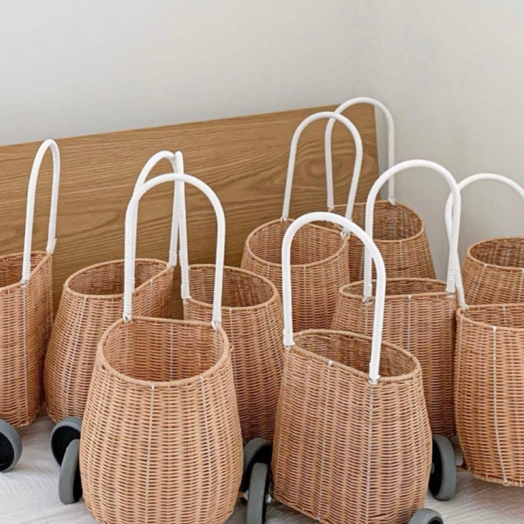 カゴ収納　カゴ　収納　ラタン家具　ナチュラルインテリア　子供部屋　インテリア雑貨
