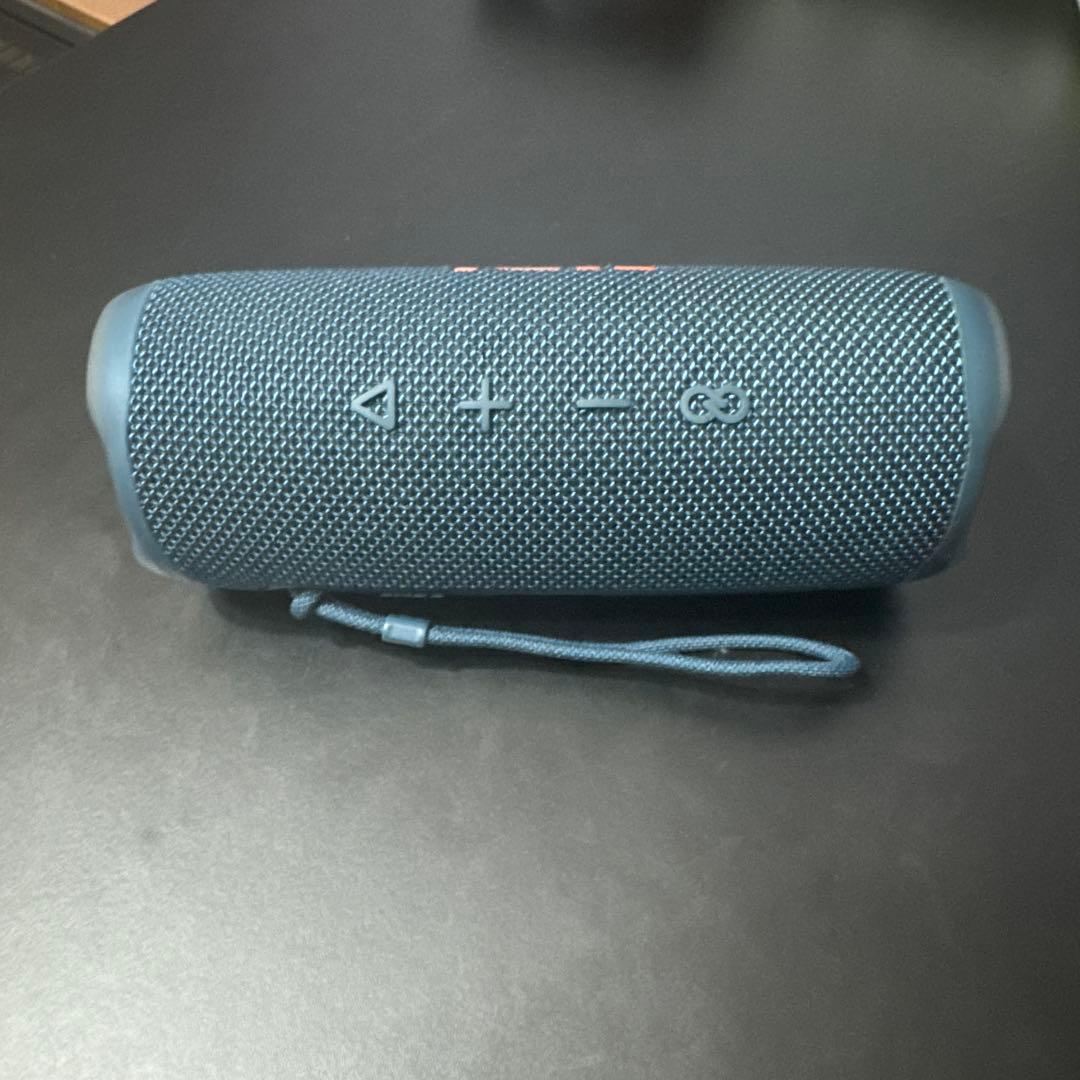 JBL FLIP6 ポータブルスピーカー