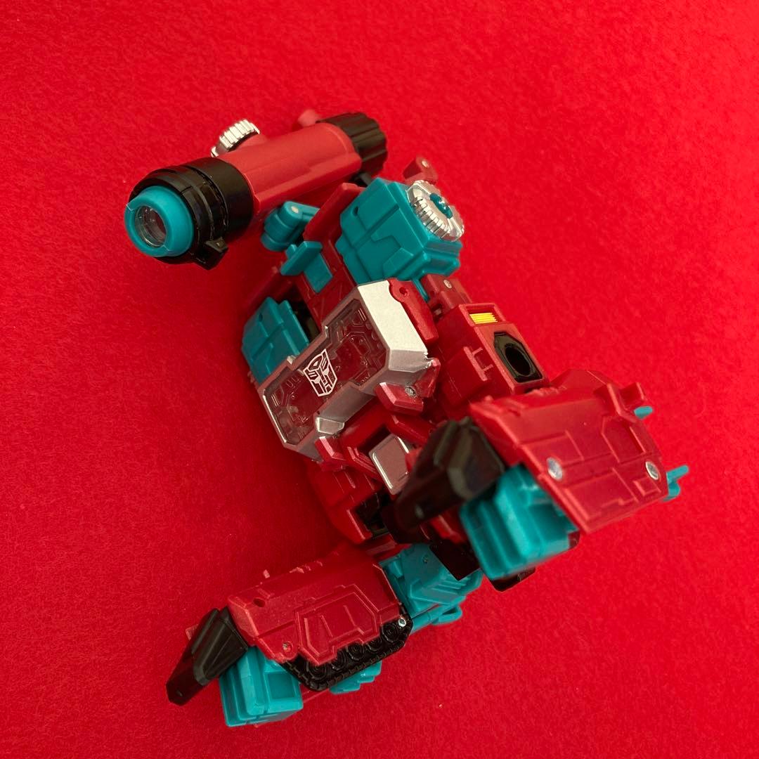 LG 56 パーセプター　トランスフォーマー　レジェンズ　タカラトミー