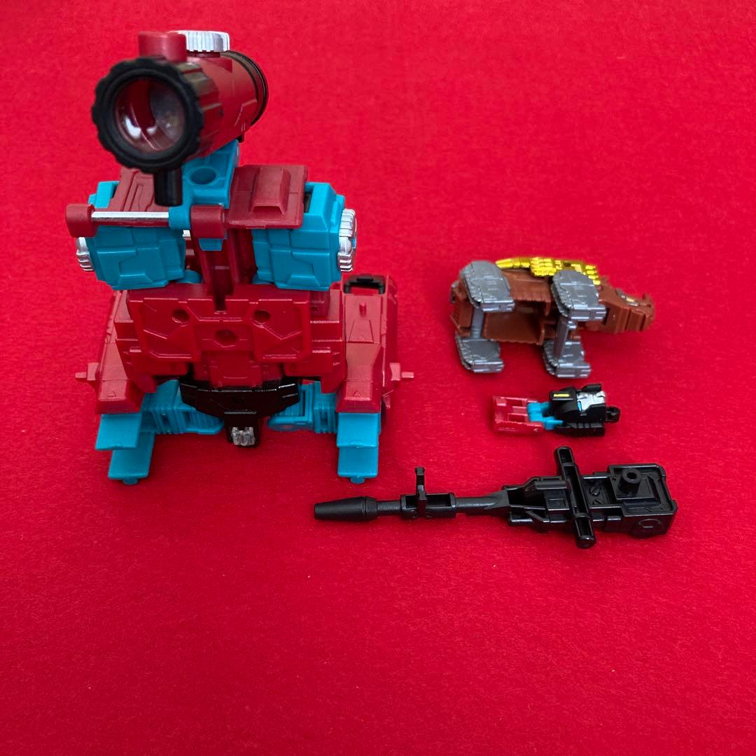 LG 56 パーセプター　トランスフォーマー　レジェンズ　タカラトミー