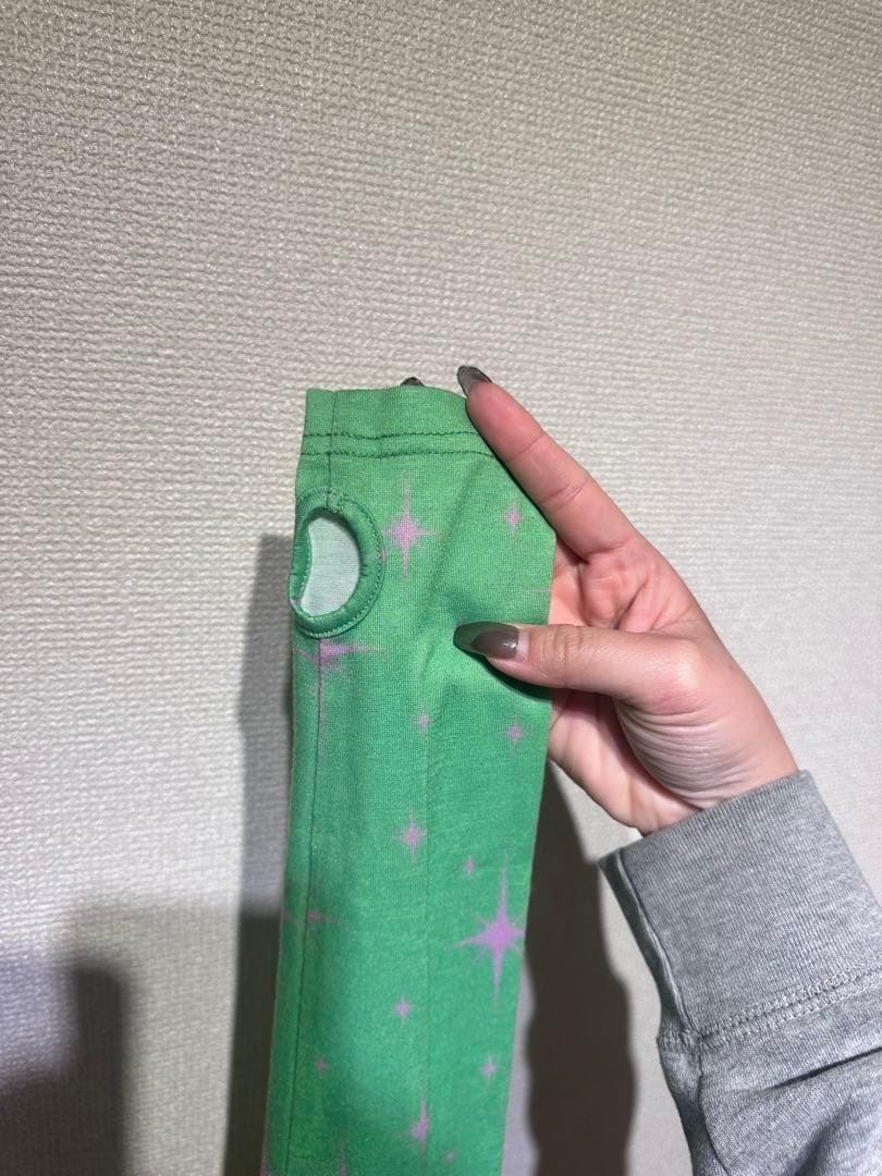 パメオポーズ　PAMEO POSE アームウォーマー　グリーン