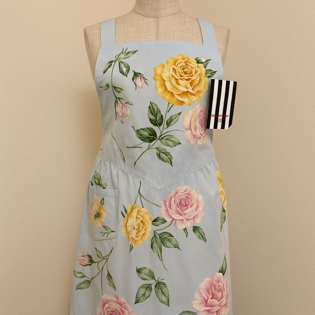 VALENTINO GARAVANI 花柄エプロン 綿100 未使用品