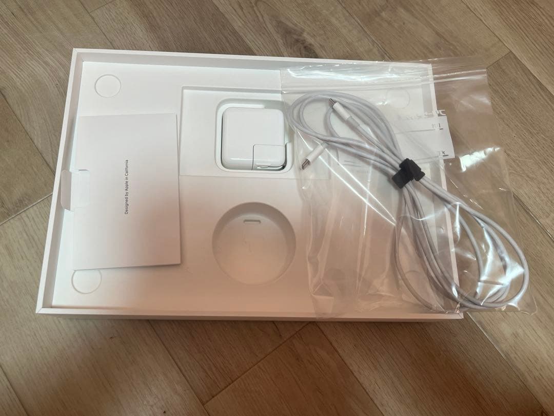 Macbook Air M1 2020メモリ16GB SSD256 GB