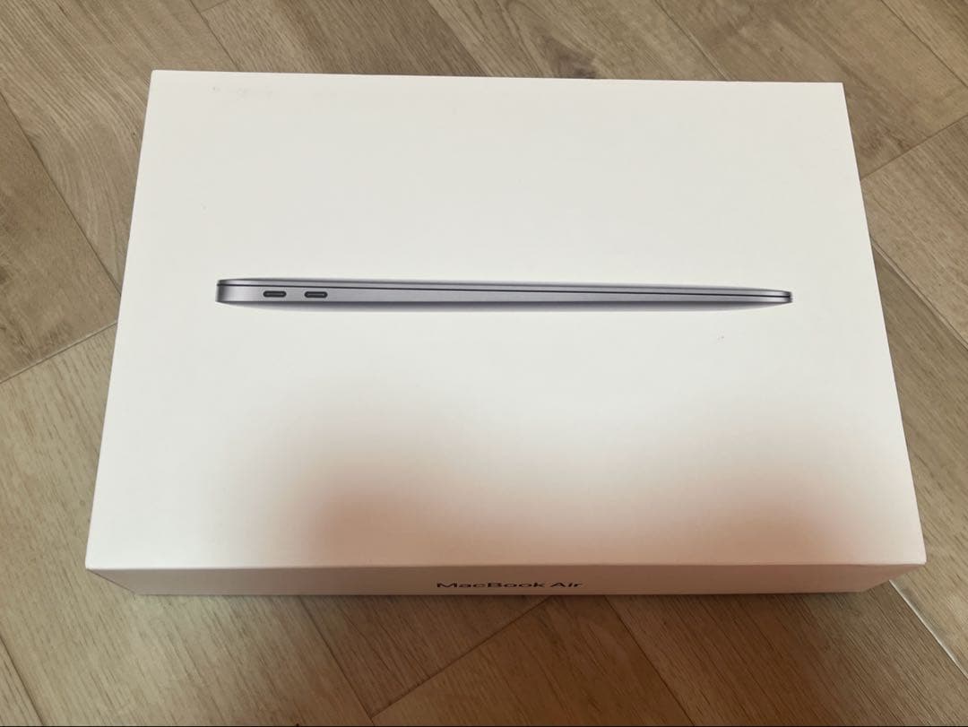 Macbook Air M1 2020メモリ16GB SSD256 GB