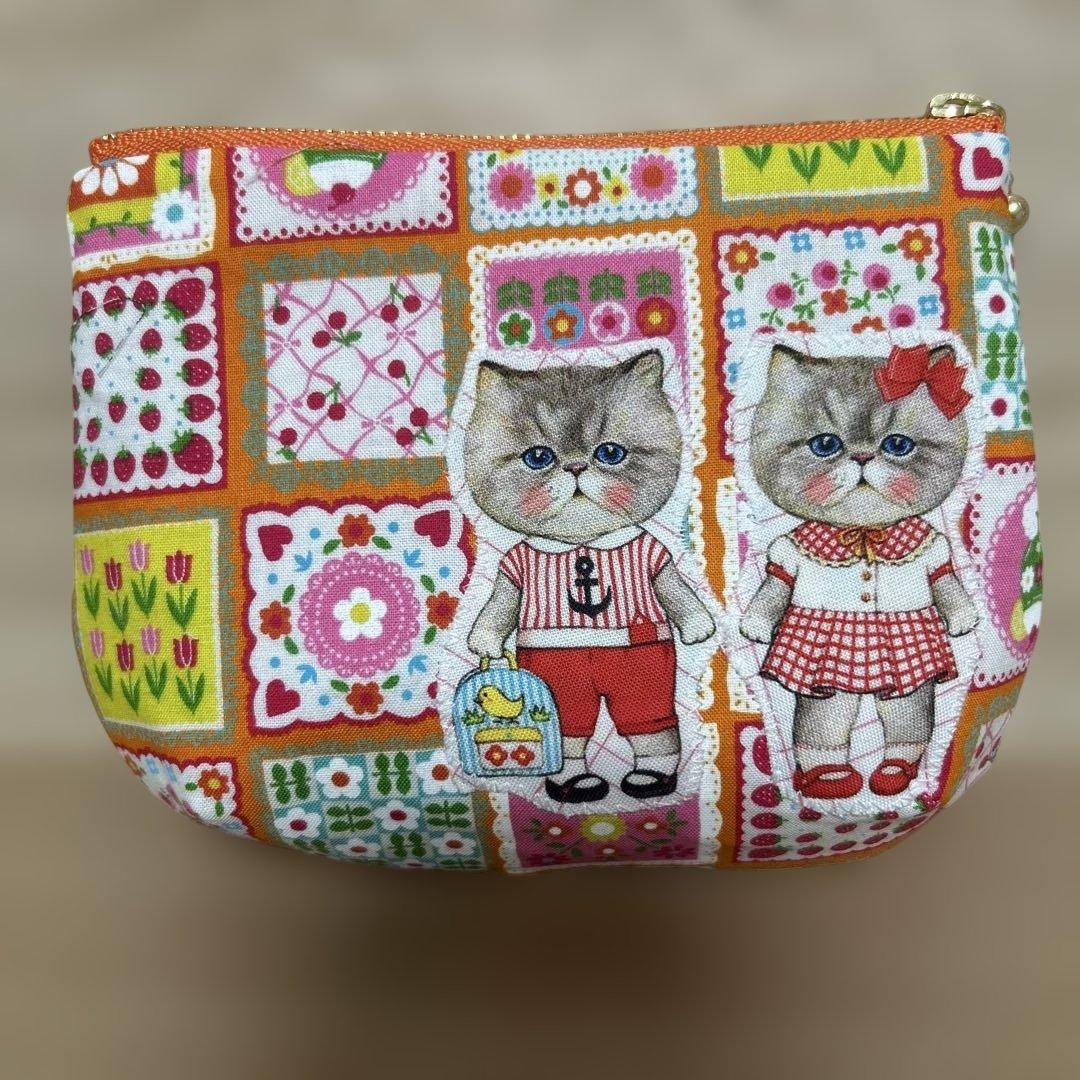 ハンドメイド　ころりんポーチ　コヤンイサムチョン☆ルミちゃん☆