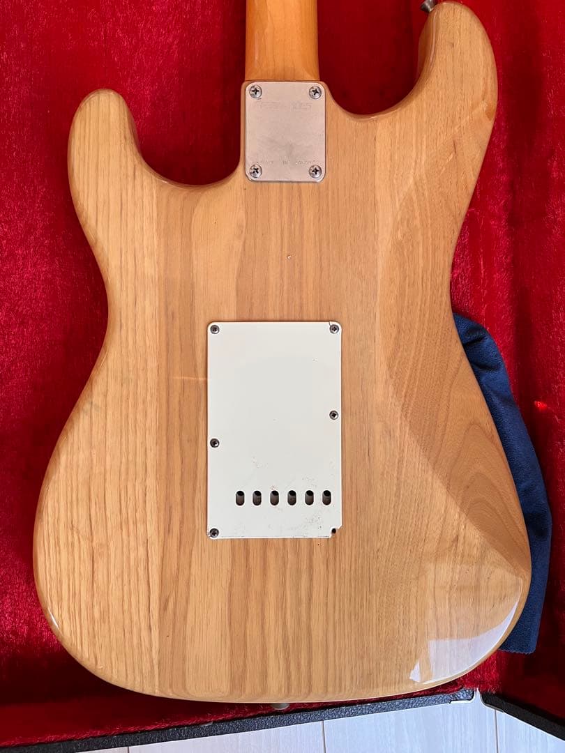 週末値下げ　FERNANDES revival ストラト　RST やや難あり