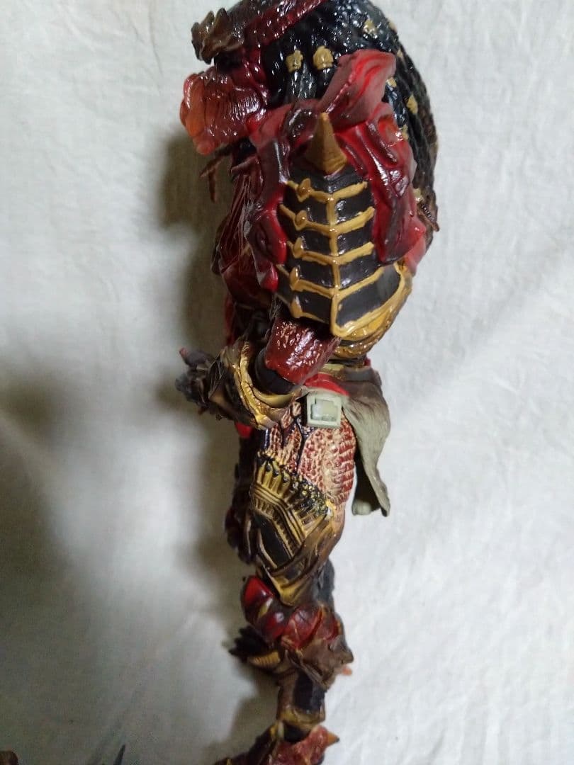 ヴァリアント プレイアーツ改 PREDATOR プレデター　スカルトロフィー
