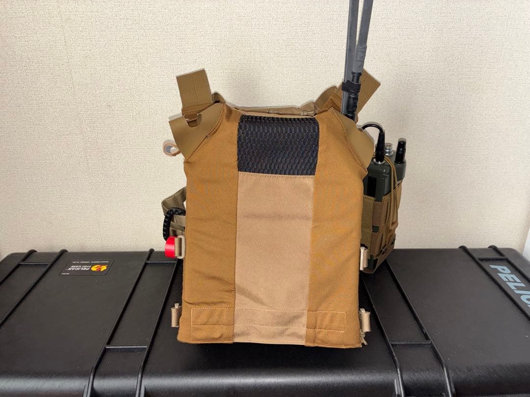 EMERSON GEAR JPC プレートキャリア Mサイズ