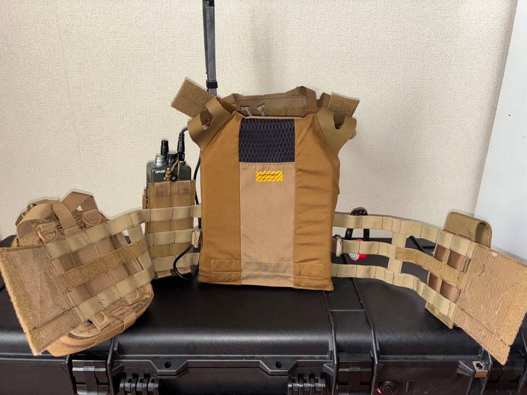 EMERSON GEAR JPC プレートキャリア Mサイズ
