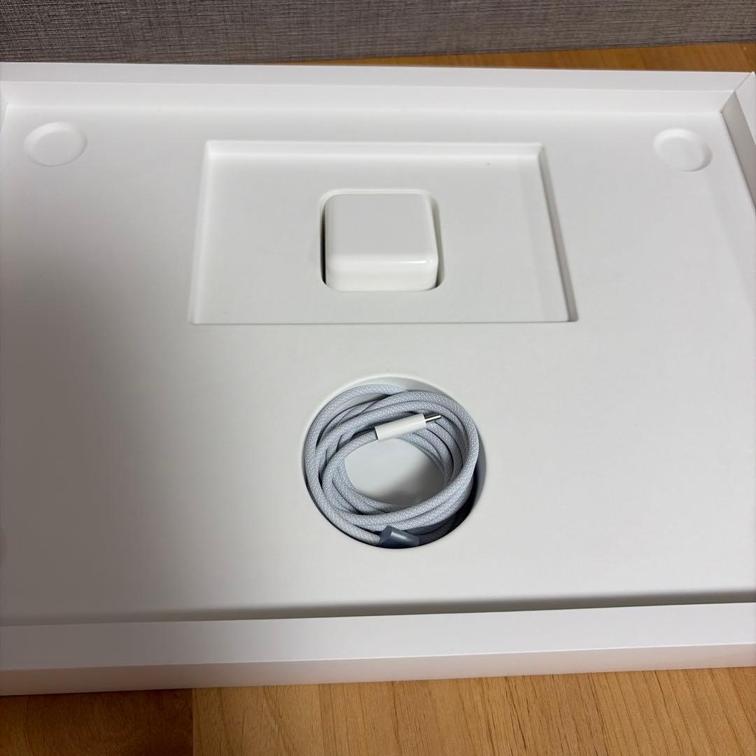 MacBook Air 15インチ 256GB/16GB スカイブルー　M4