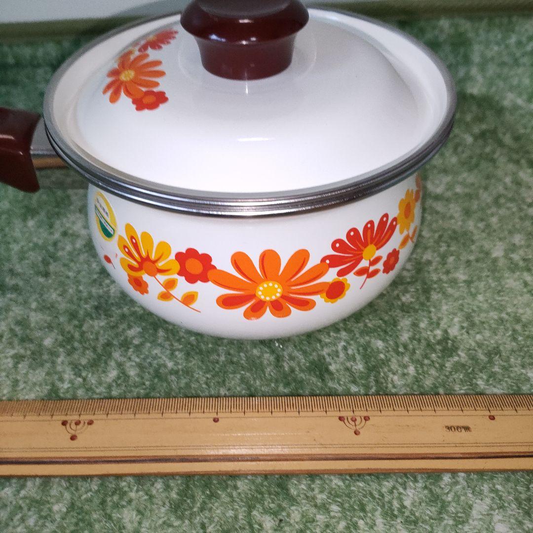 昭和レトロポップ　花柄鍋　ホーローピクニックバスケット　カゴ　まとめてセット