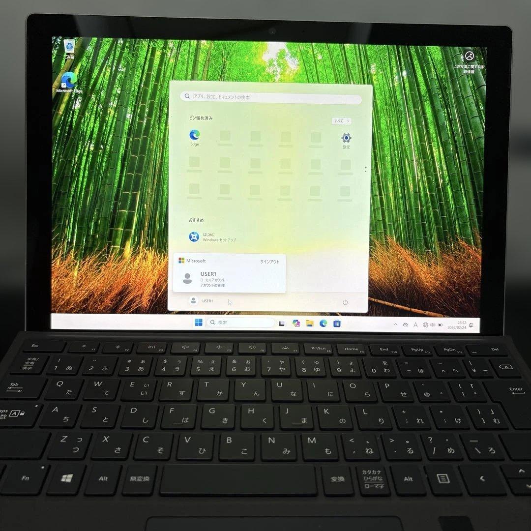 Surface Pro 5 Core i5-7300Uメモリ8GB/256GB