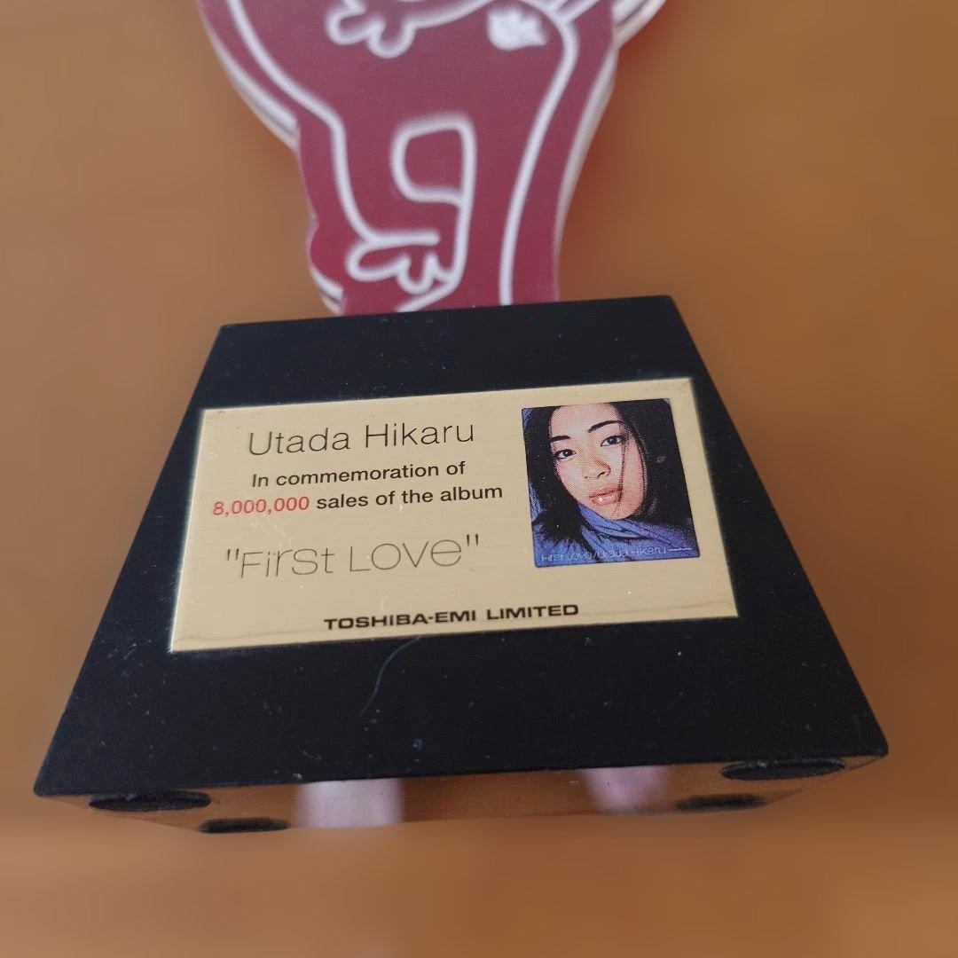 宇多田ヒカル First Love 記念トロフィー　ジャンク