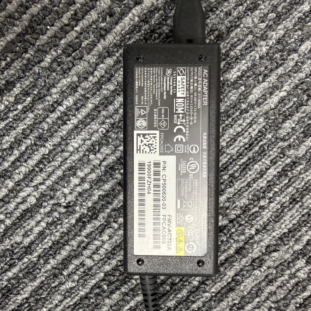 富士通 (Fujitsu) LIFEBOOK S937/T 238 GB