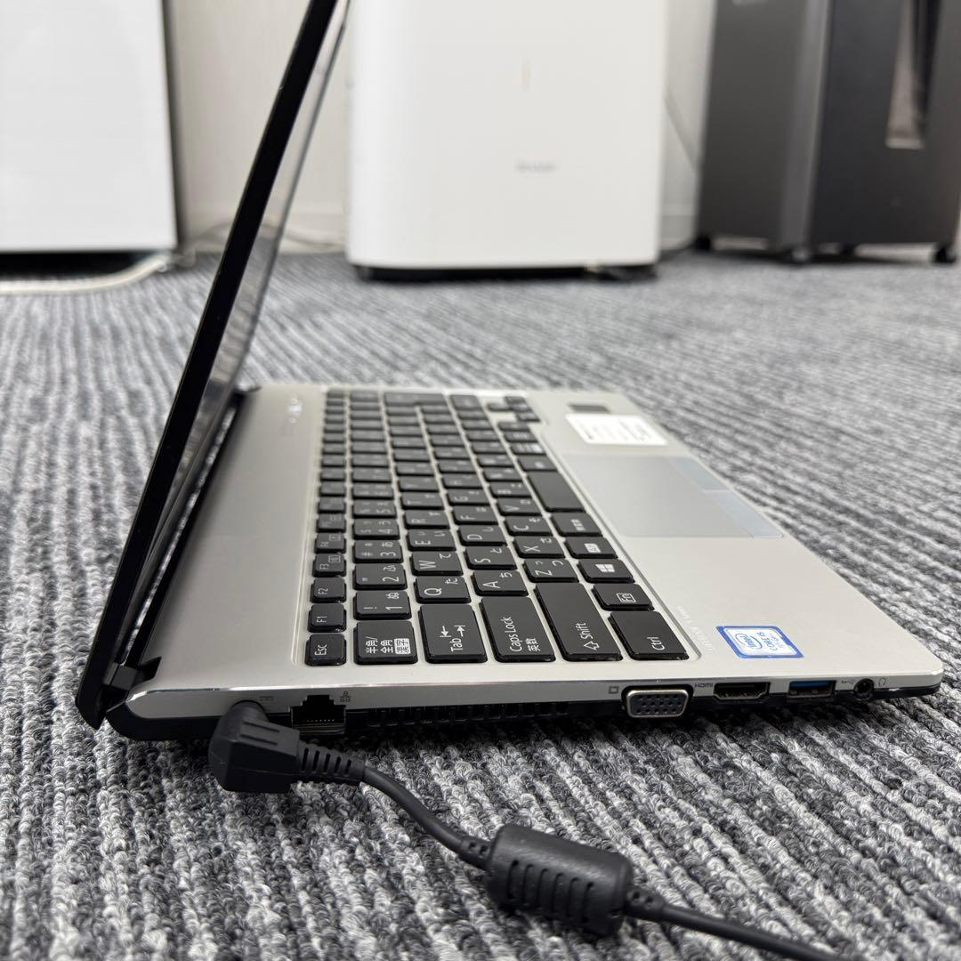 富士通 (Fujitsu) LIFEBOOK S937/T 238 GB