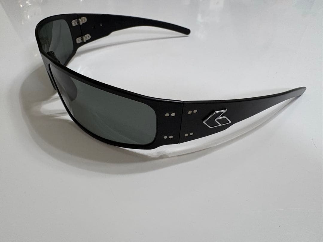 gatorz マグナム サングラス