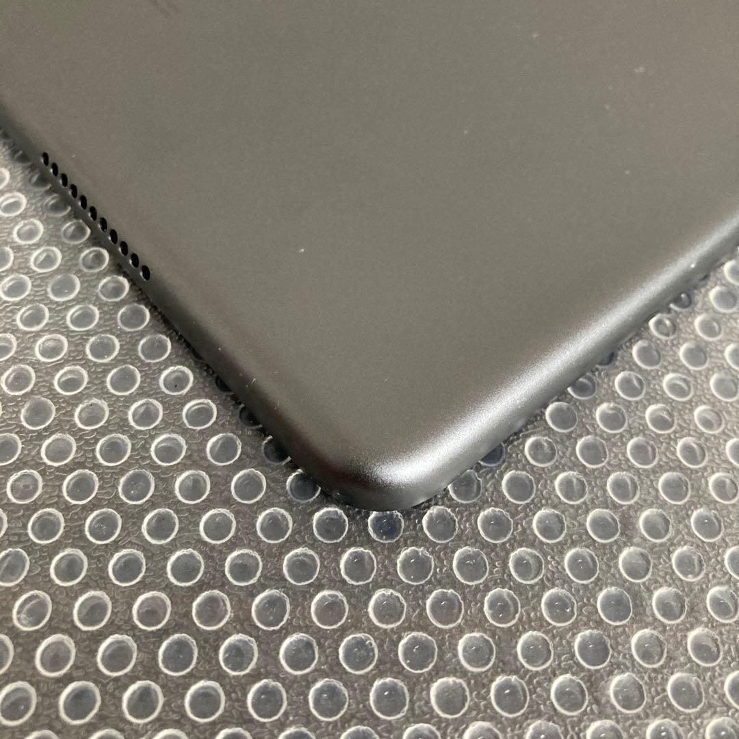 3753【早い者勝ち】iPad Air3 第3世代 64GB WIFIモデル☆