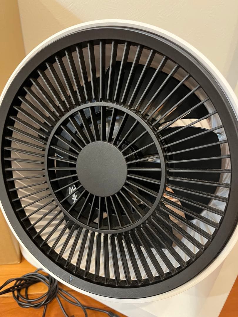 バルミューダ　サーキュレーター GreenFan C2