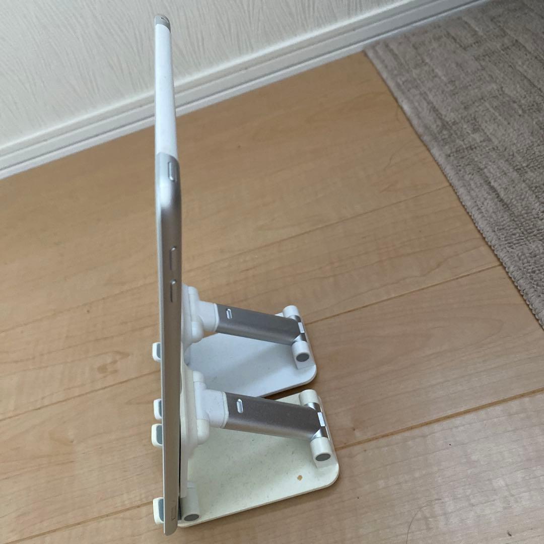 iPad (第5世代) 32GB WiFi+Cellular バッテリー96