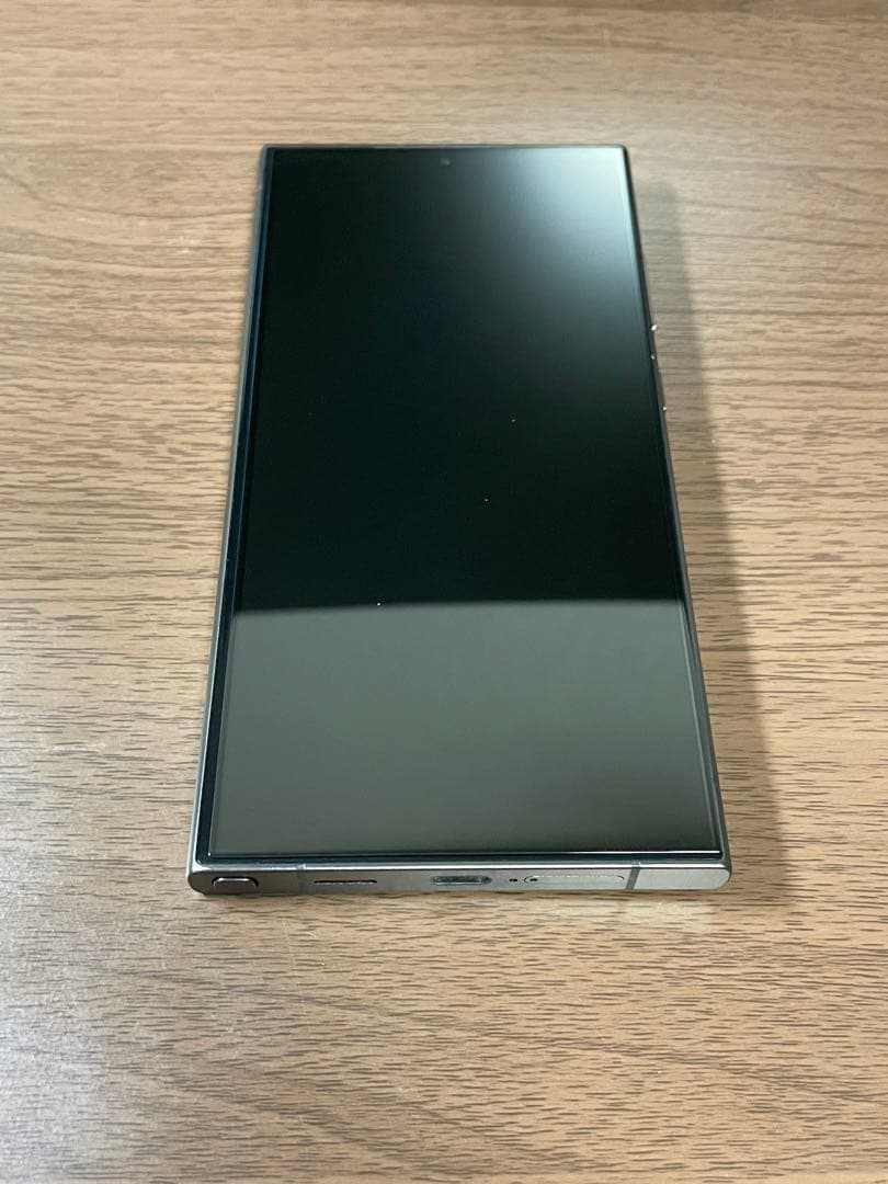 Galaxy S24 Ultra 512GB SIMフリー（おまけ付き）