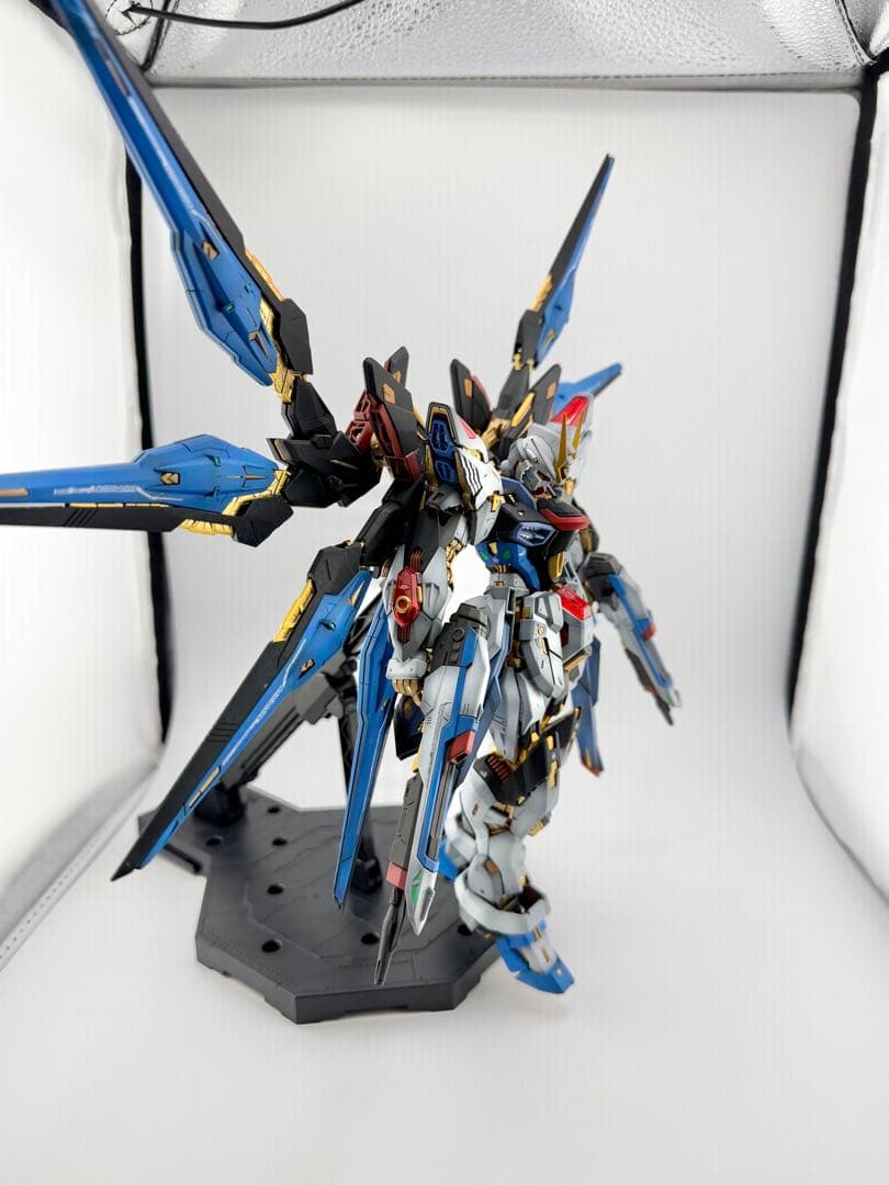 MGEXストライクフリーダムガンダム　ガンプラ