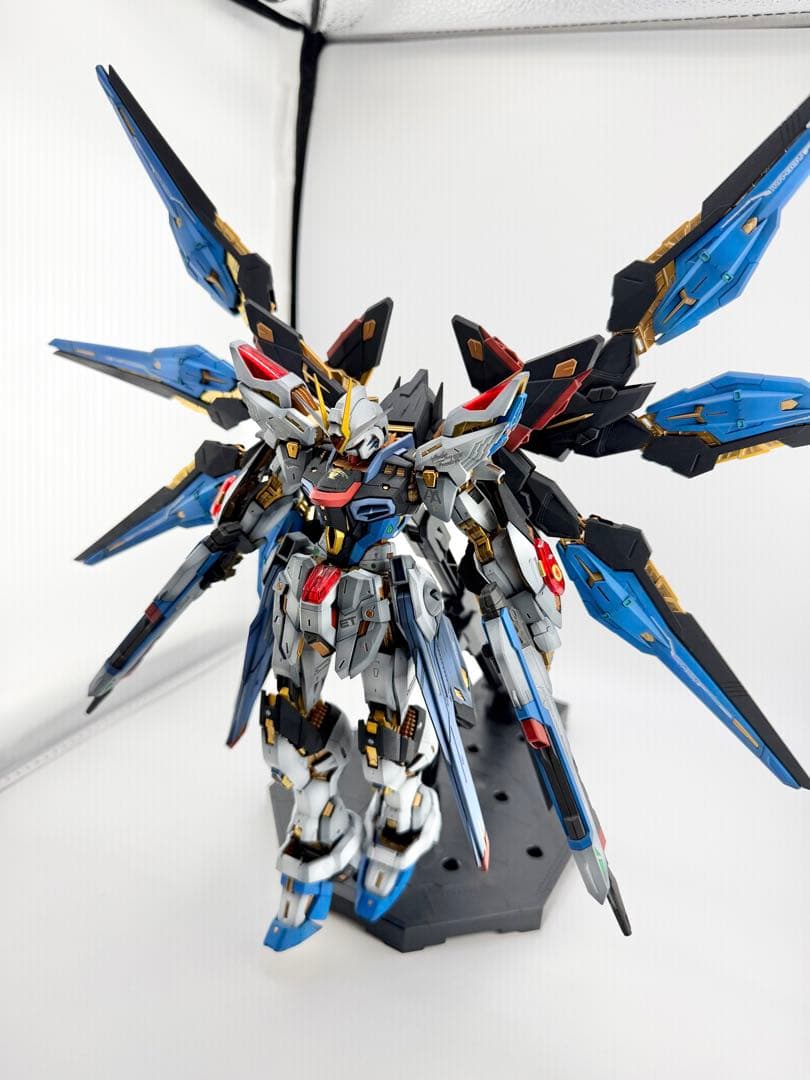 MGEXストライクフリーダムガンダム　ガンプラ