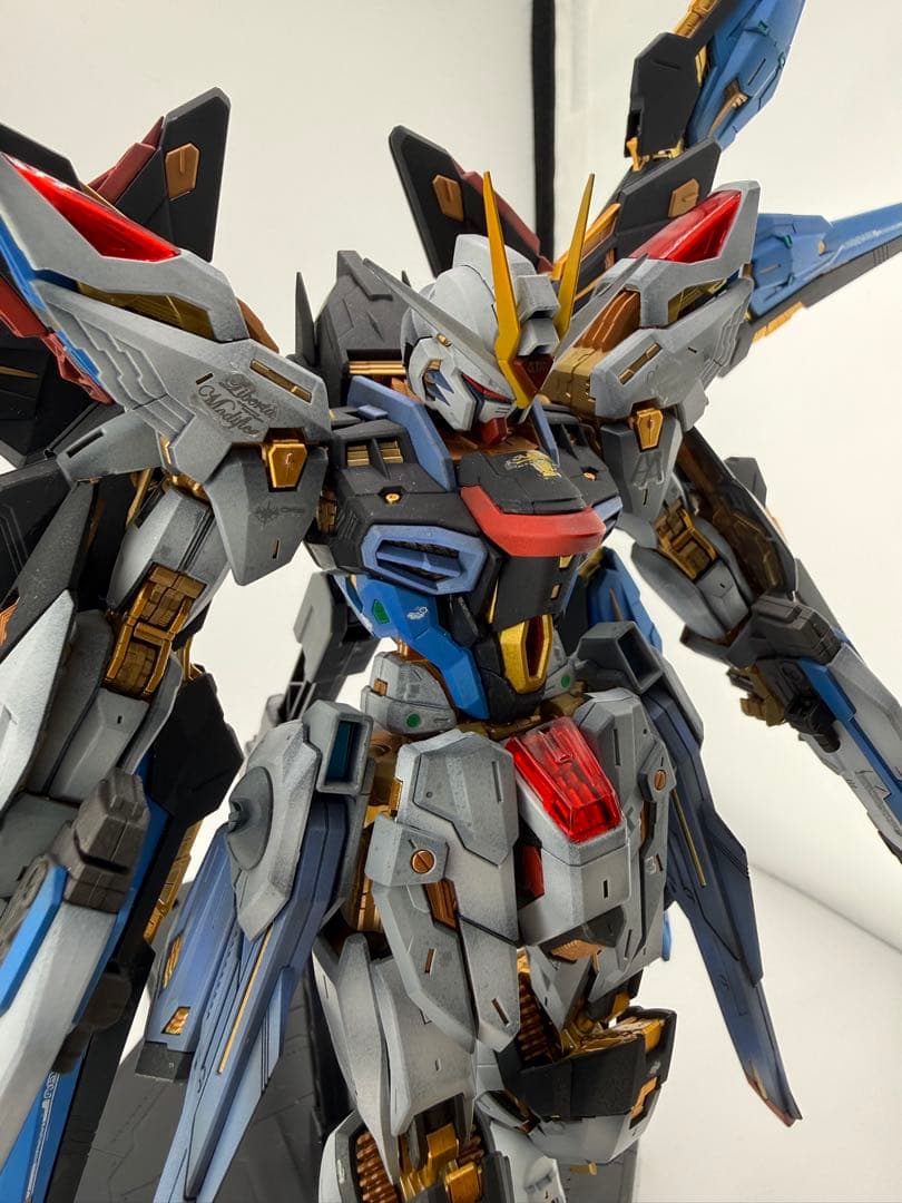 MGEXストライクフリーダムガンダム　ガンプラ