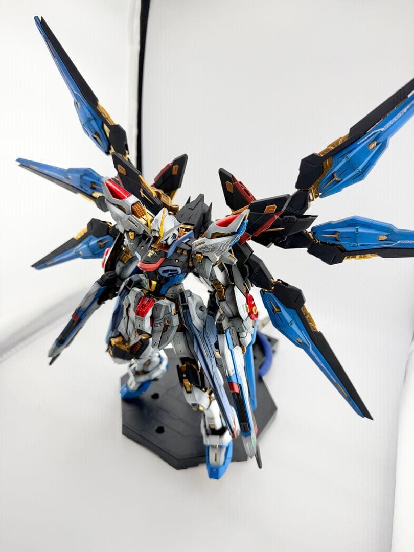 MGEXストライクフリーダムガンダム　ガンプラ