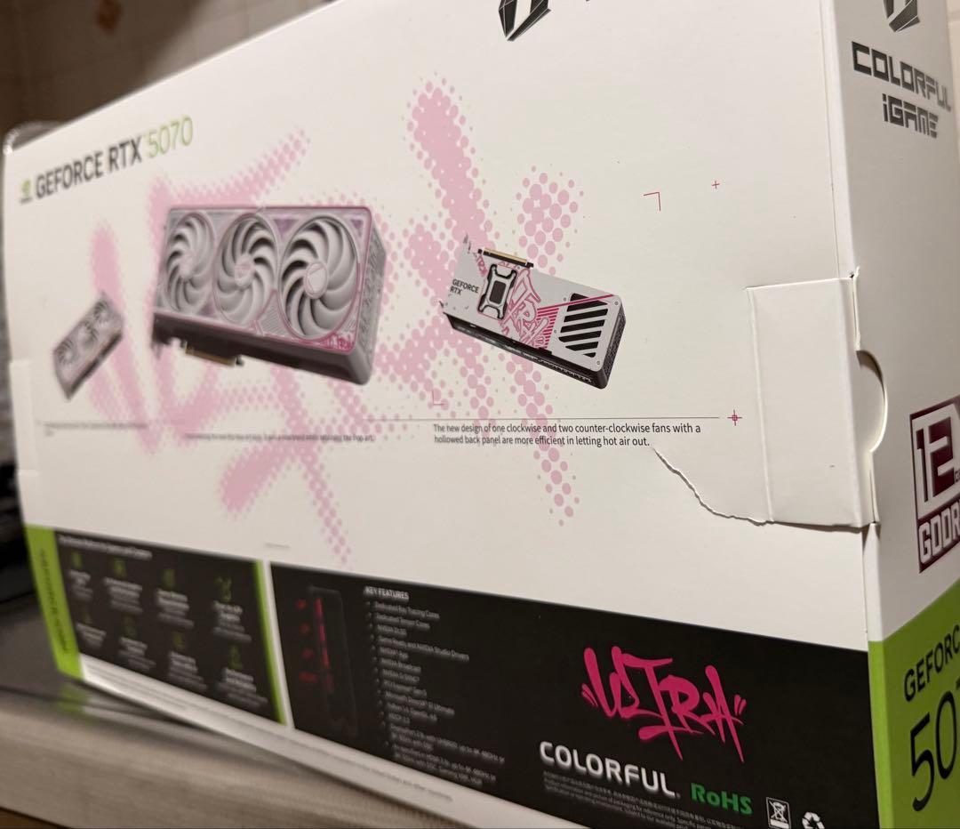 COLORFUL グラフィックボードRTX5070Ultra W OC 12G