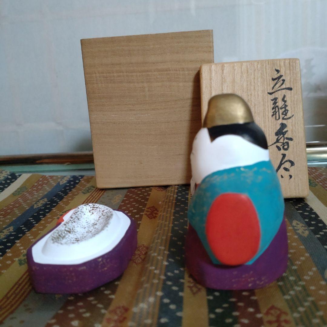 立雛 香合　素焼製 伝統的デザイン
