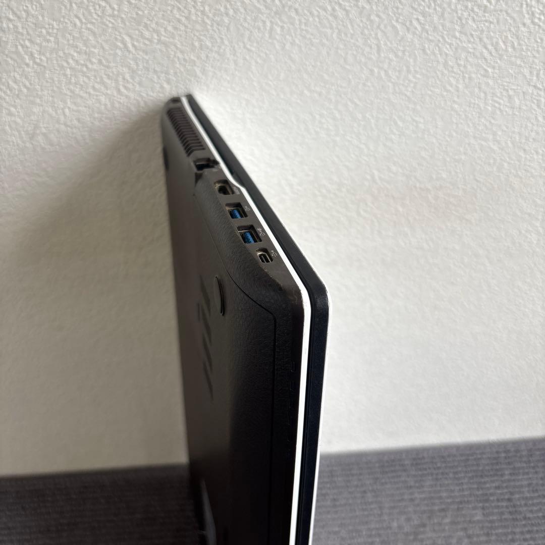 富士通lifebook AH53/E2 i7-10510U メモリ4GB