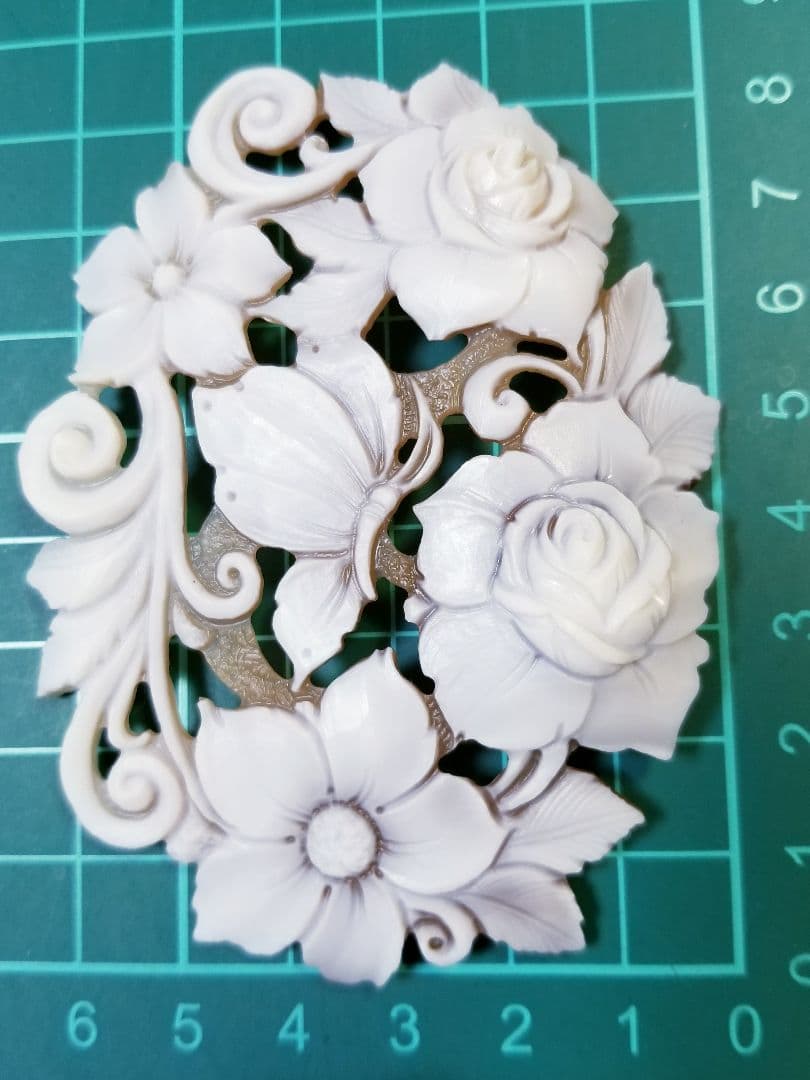 KS-162 サイン有り‼️大判天然シェルカメオルース