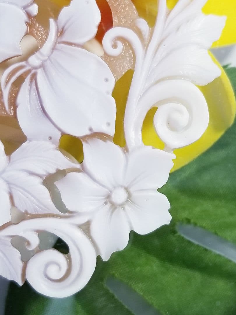 KS-162 サイン有り‼️大判天然シェルカメオルース