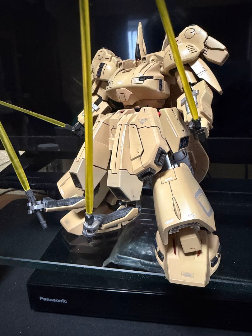 1/144 THE-O ジオ　塗装済み完成品