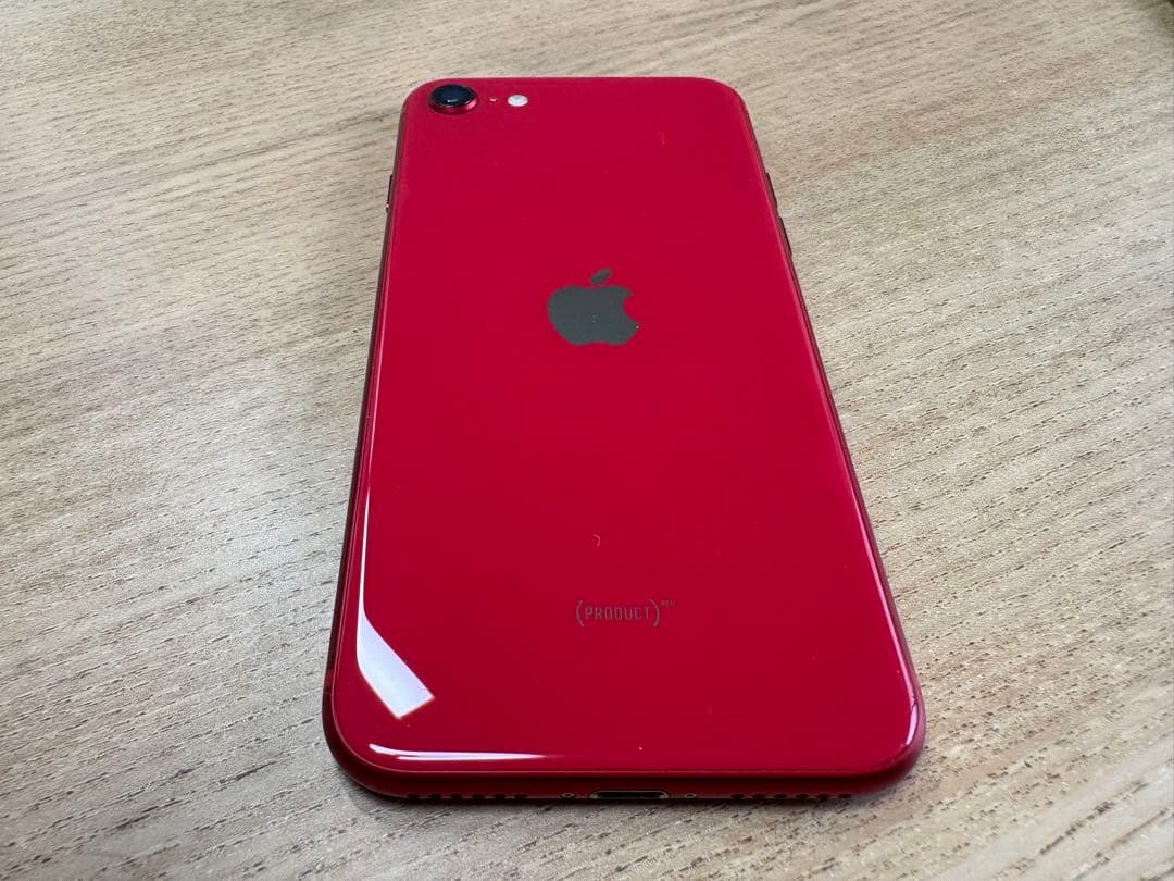 Apple iPhone SE (第2世代) レッド 本体