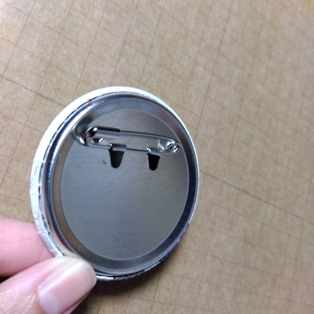 劇場版　夏目友人帳　うつせみに結ぶ　缶バッジ。