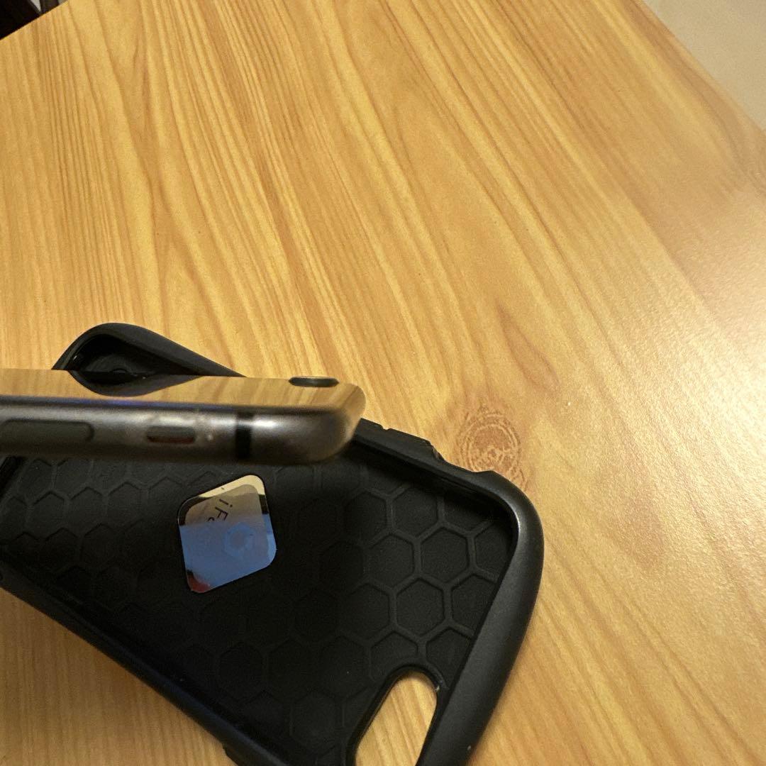 Apple iPhone 8 256GB ブラック SIMフリー　iFace付き