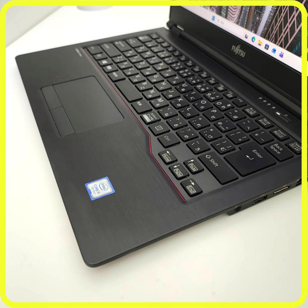 Windows11 ノートパソコン⭐️SSD256GB　office　823