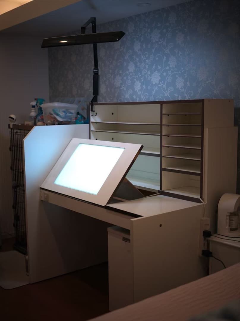 【しおたま】作画机