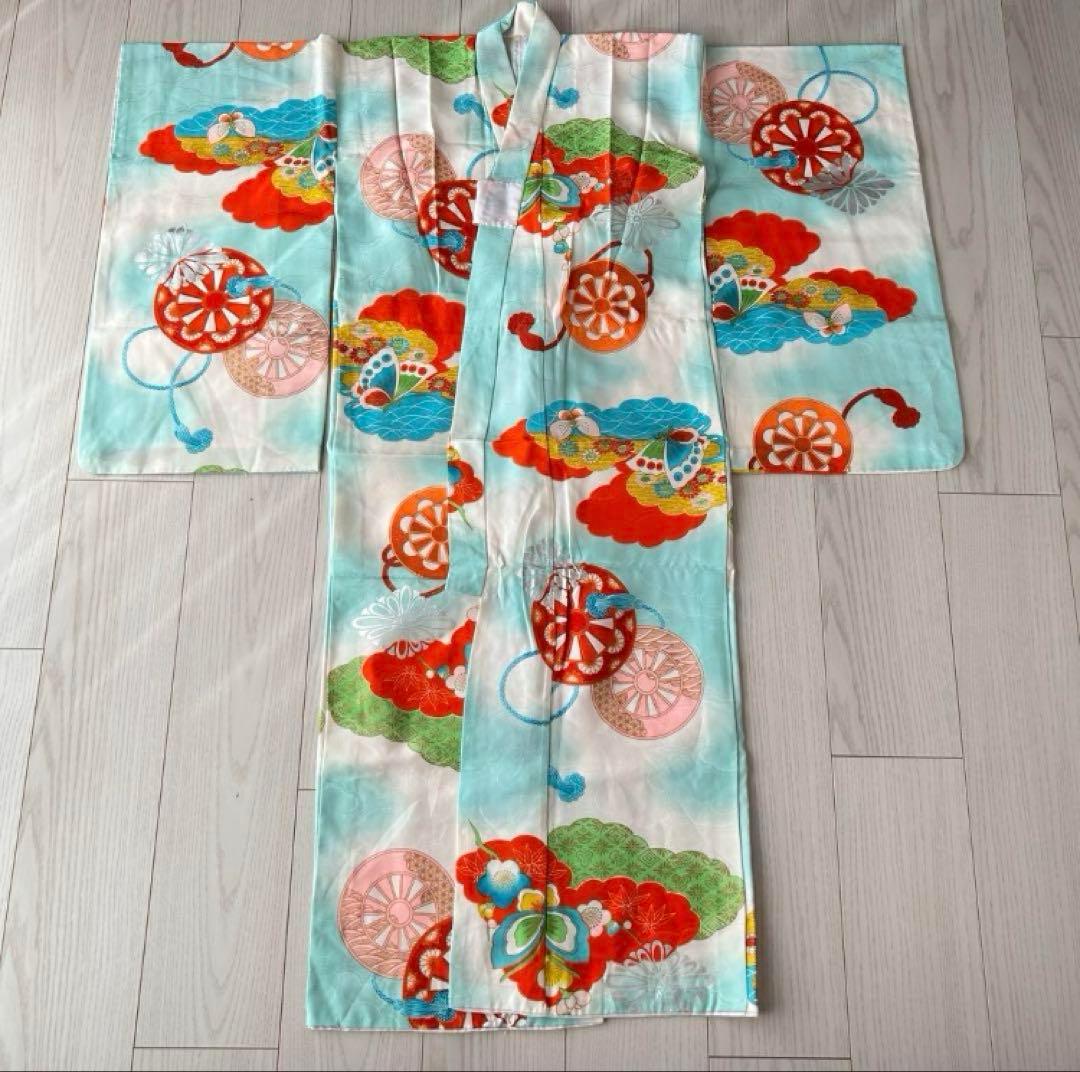 子供　セミアンティーク着物　七五三　水色　蝶々　7歳