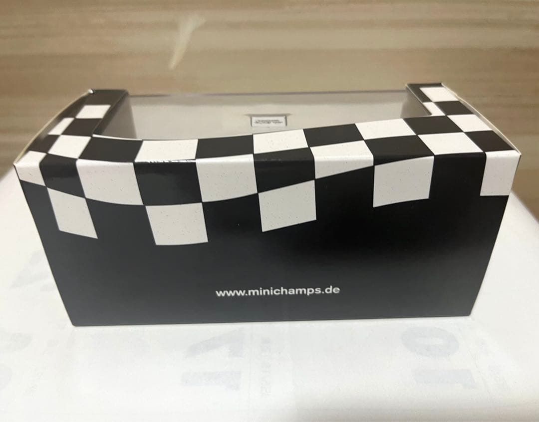 PMA 1/43 メルセデス AMG GT3 2017 402台限定